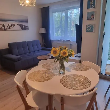 Apartament Osiem Gwiazdek Dziwnowek Exterior photo